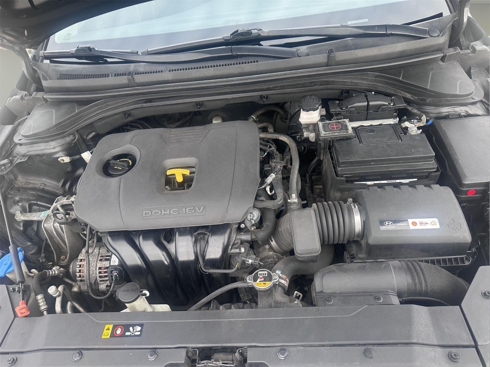 2019 Hyundai Elantra SE