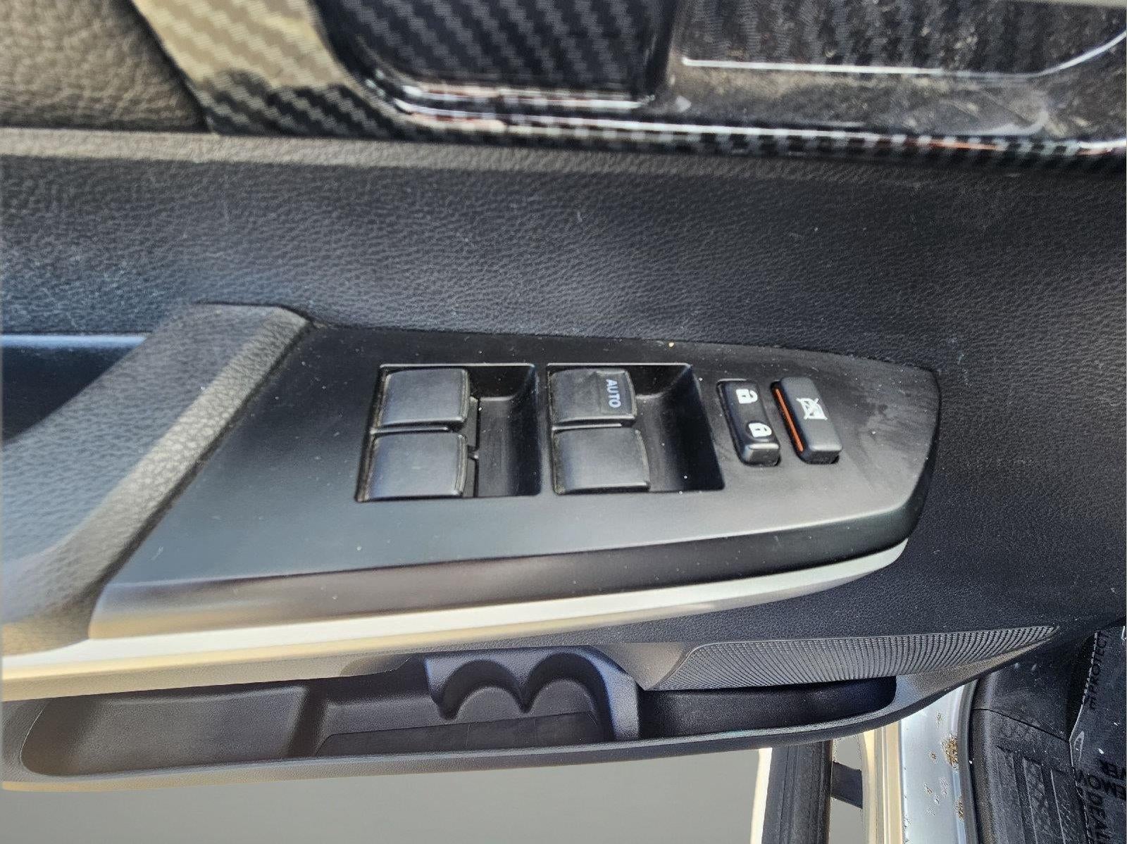 2015 Toyota Tundra SR5