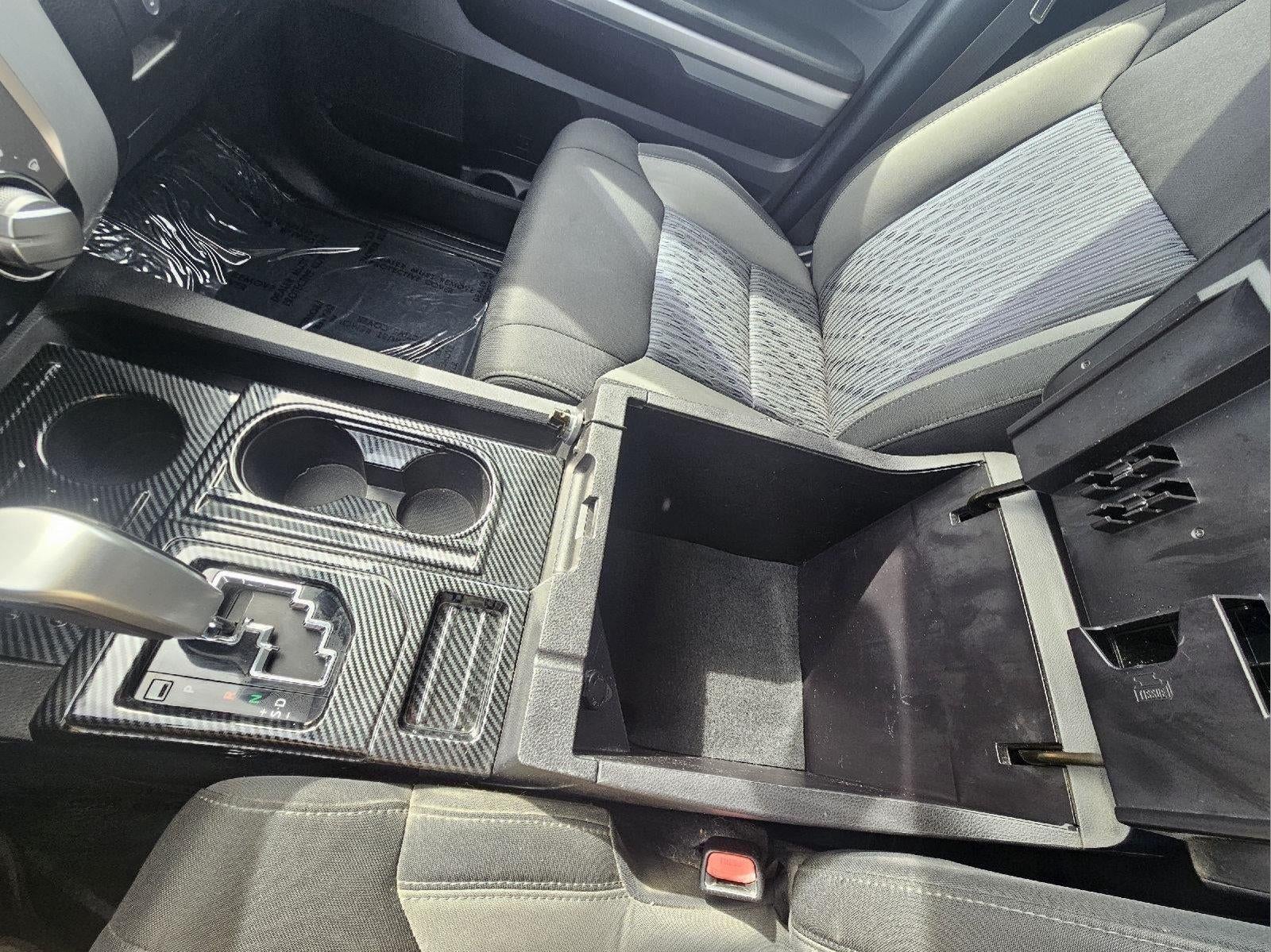 2015 Toyota Tundra SR5