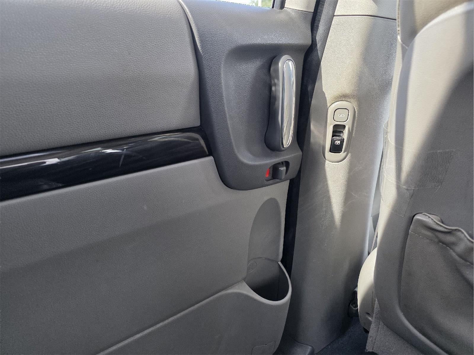 2012 Kia Sedona EX